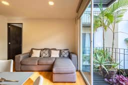 Adam's home with high-speed Internet near Polanco - Image 3