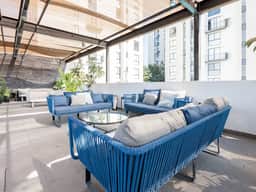 Family space with soccer field, gym, and pool - Image 4