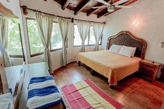 Villa Sur 7 guests | Villas Jacqueline | Playa La Saladita - Image 5