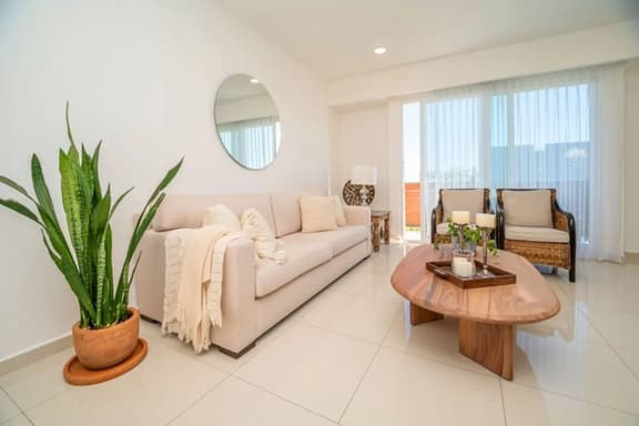 World Cup Apt · Steps from Estadio Guadalajara - Image 1